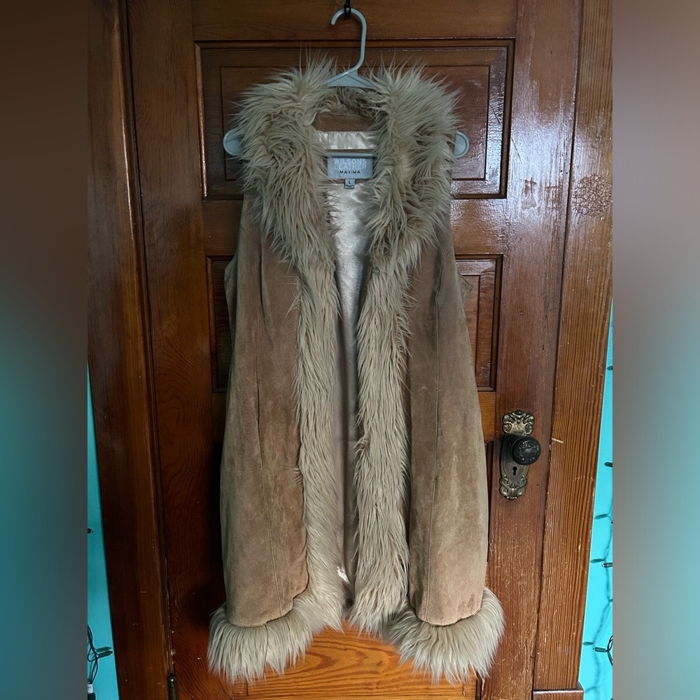 Wilson’s Leather Maxima Vintage Long Tan Vest with Faux Fur Trim